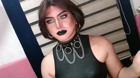 Snapshot of mysterious_diva chatting on May 2026 10:29:02 PM SUPPORT GODDESS TRISHA AND DONT FORGET TO FOLLOW ME online show from May 2026 10:29:02 PM