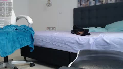 No Name online show from January 2025 05:12:02 PM