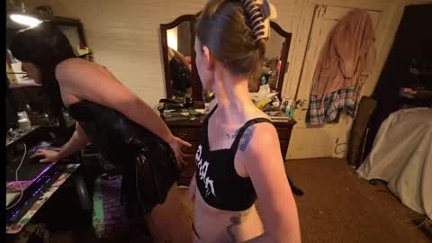 Snapshot of mysteryblue62 chatting on May 2026 01:21:01 AM Mystery Blue and Mistress Prude online show from May 2026 01:21:01 AM