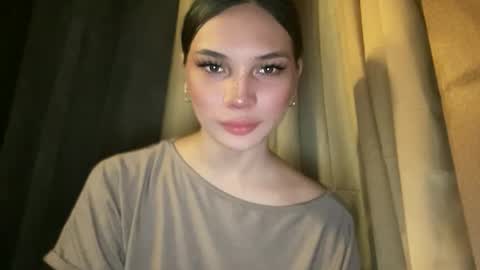 UR GIRL NEXTDOOR online show from January 2026 02:47:02 AM