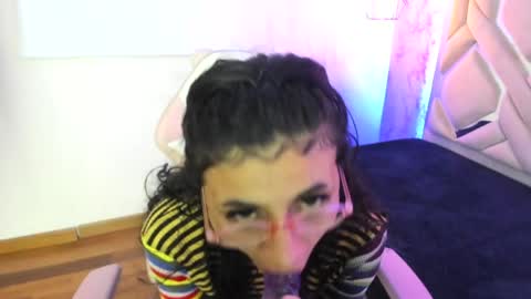 Snapshot of mystical_meteor chatting on April 2026 06:55:01 PM mystical_meteor online show from April 2026 06:55:01 PM