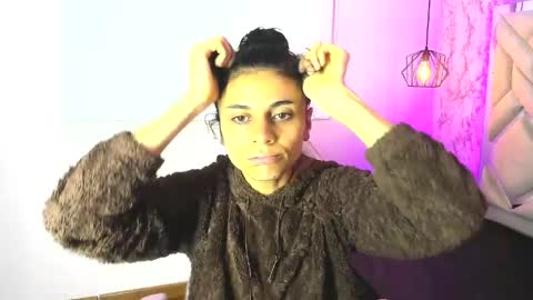 Snapshot of mystical_meteor chatting on April 2026 07:22:02 PM mystical_meteor online show from April 2026 07:22:02 PM