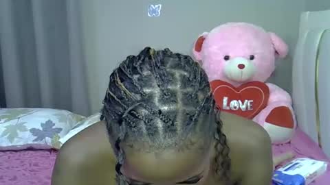 Snapshot of mysticmagics chatting on April 2026 12:11:02 PM Cupcake online show from April 2026 12:11:02 PM