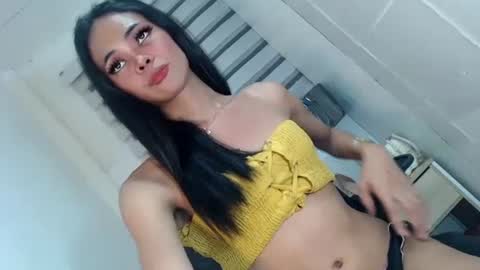 Krestine online show from December 2024 05:22:02 PM