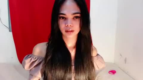 Krestine online show from October 2025 02:50:02 AM