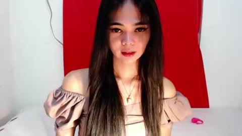 Krestine online show from October 2025 03:10:02 AM