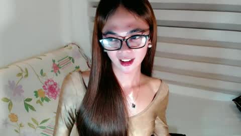 Snapshot of mysticofcum22 chatting on June 2026 05:12:01 AM Krestine online show from June 2026 05:12:01 AM