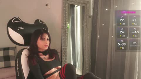 Snapshot of mysticxkitty chatting on January 2025 06:13:02 PM Kamile Get to know me better Subscribe to my OnlyFans Mysticxkitty online show from January 2025 06:13:02 PM