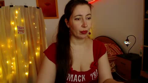 Snapshot of mystydew chatting on April 2026 11:39:02 AM MystyDew online show from April 2026 11:39:02 AM