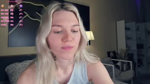 Olivia or just olive online show from December 2025 07:42:01 PM