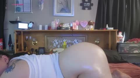 Snapshot of mzjuicybootay2169 chatting on February 2025 10:50:02 PM Mzjuicybootay online show from February 2025 10:50:02 PM