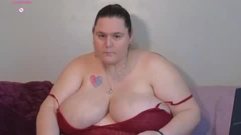 Snapshot of mzjuicybootay2169 chatting on September 2025 07:36:01 PM Mzjuicybootay online show from September 2025 07:36:01 PM