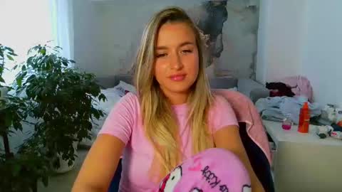 Snapshot of n0names chatting on July 2026 11:41:02 AM Eva online show from July 2026 11:41:02 AM