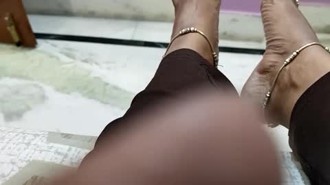 n298033 online show from November 2025 03:12:02 PM