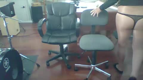 Snapshot of n2hosiery chatting on June 2026 08:01:02 PM n2hosiery online show from June 2026 08:01:02 PM