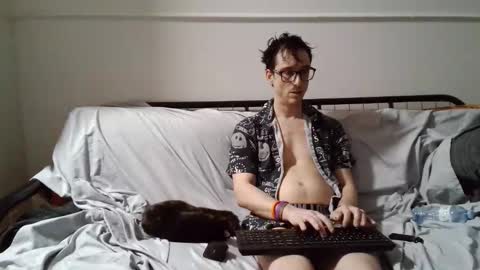 a Ordinary Boy online show from February 2026 01:01:02 AM