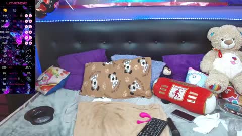 nadia_84 online show from January 2025 11:17:01 PM