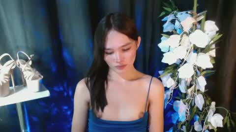 nadiestar online show from January 2025 12:27:02 PM