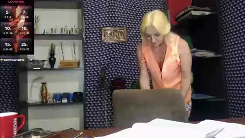 Snapshot of nadin_slut chatting on June 2026 10:15:01 AM Nadin online show from June 2026 10:15:01 AM