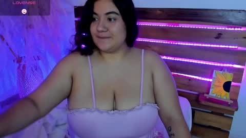 Snapshot of nadine_russo chatting on April 2026 02:56:02 PM Nadine online show from April 2026 02:56:02 PM