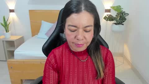 N A H I A online show from February 2025 02:58:01 AM