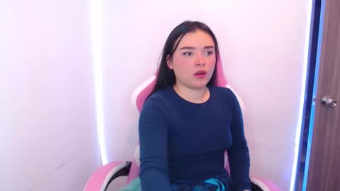 nahia cute     only   online show from December 2025 07:43:02 PM