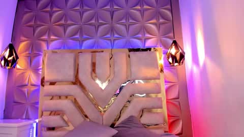 Snapshot of nahia_low chatting on January 2025 05:48:01 AM  Valeria  online show from January 2025 05:48:01 AM