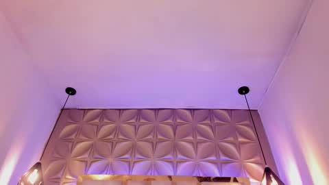 Snapshot of nahia_low chatting on January 2025 09:01:02 AM  Valeria  online show from January 2025 09:01:02 AM