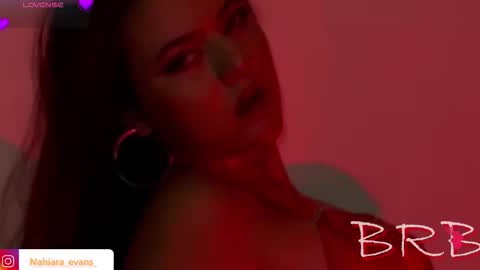 Snapshot of nahiara_evans_ chatting on October 2025 06:09:01 PM NAHIARA EVANS online show from October 2025 06:09:01 PM