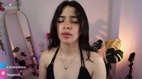 Snapshot of naho_4269 chatting on October 2025 11:29:01 AM Naho Sigueme en mis Redes Sociales Follow me on my social networks online show from October 2025 11:29:01 AM