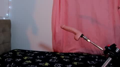  Naomi  online show from December 2025 08:04:02 PM