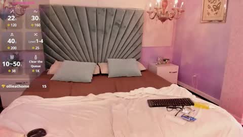 Nahomi online show from December 2024 10:49:02 PM