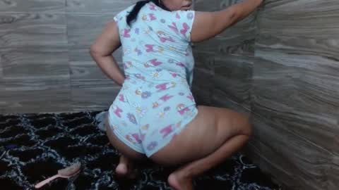 Snapshot of nahomiember chatting on November 2025 05:37:01 PM NAHOMI EMBER01 online show from November 2025 05:37:01 PM