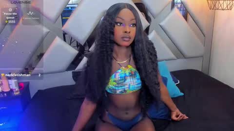 Nahomi  online show from March 2025 06:41:02 PM