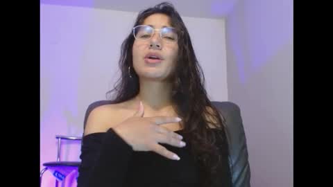 Snapshot of nahomy_rain chatting on March 2026 03:23:02 AM online show from March 2026 03:23:02 AM