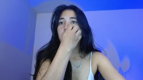 Snapshot of nahomy_rain chatting on April 2026 03:45:02 AM online show from April 2026 03:45:02 AM