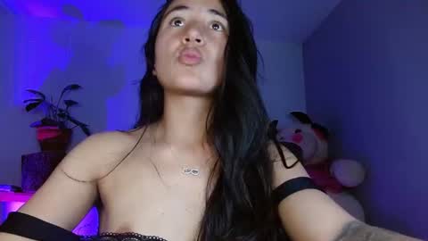 Snapshot of nahomy_rain chatting on June 2026 02:09:02 AM online show from June 2026 02:09:02 AM