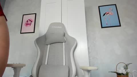 Naila online show from March 2025 06:21:02 AM