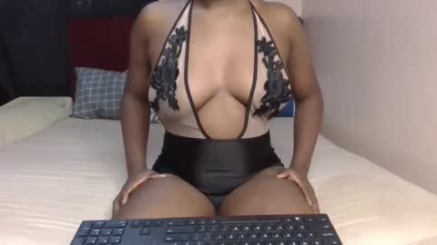 Snapshot of nailastars chatting on February 2025 12:21:01 PM Dear online show from February 2025 12:21:01 PM