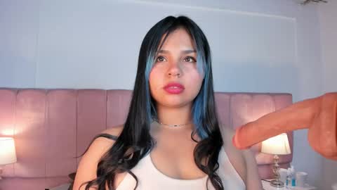 nairovy_1 online show from February 2026 10:44:02 AM