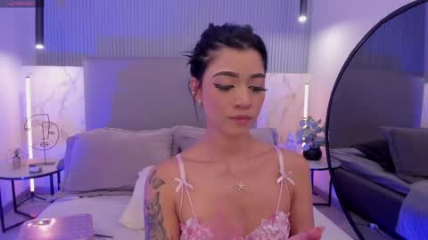 Naisha Ford online show from September 2025 12:14:01 AM