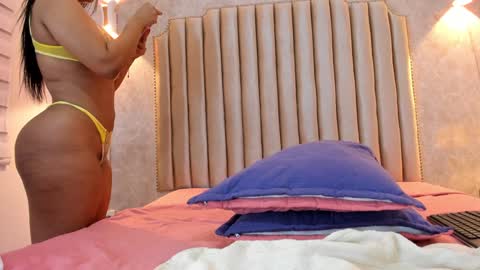 Naisha Rousell online show from December 2024 11:35:01 PM