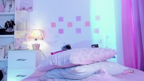 Snapshot of naissha chatting on March 2026 01:54:02 PM Naissha online show from March 2026 01:54:02 PM