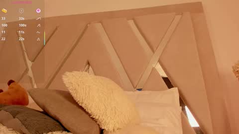 INSTAGRAM  m2221     online show from February 2026 09:59:02 AM