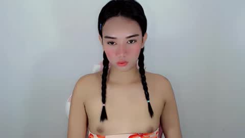 Snapshot of naked_stacey chatting on April 2026 02:23:01 AM Stacey online show from April 2026 02:23:01 AM