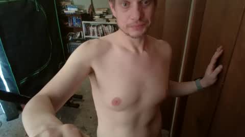 Snapshot of nakedcav chatting on March 2026 10:00:02 PM NakedClown online show from March 2026 10:00:02 PM