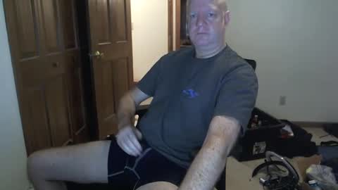 Snapshot of nakedilmale chatting on December 2024 02:47:01 AM Tip 100 for my full real name online show from December 2024 02:47:01 AM