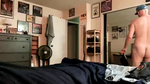 nakedmonkey online show from October 2025 07:49:01 PM