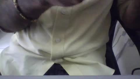 Snapshot of nakedpie chatting on December 2024 12:27:02 PM NakedPie online show from December 2024 12:27:02 PM