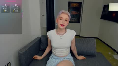 Snapshot of nakishacroshaw chatting on September 2025 11:45:01 AM Kate online show from September 2025 11:45:01 AM